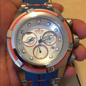 Miami dolphins invicta watch
